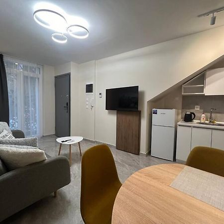 Odyssey Apt 1 Tesalonika Bagian luar foto